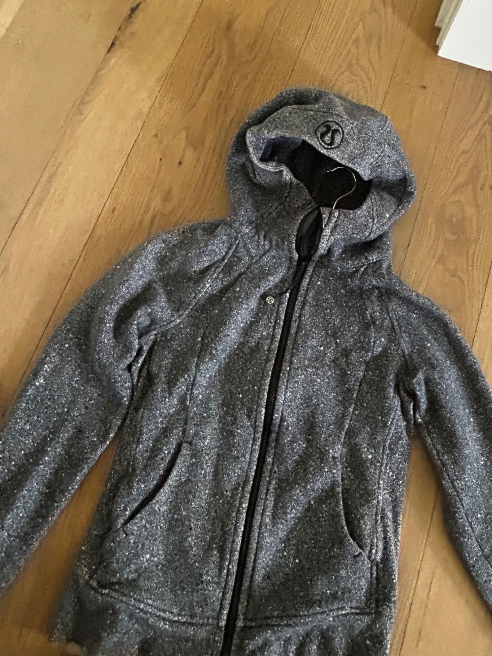 LULULEMON GRAY SPECKLED SCUBA HOODIE FULL ZIP SIZE 4